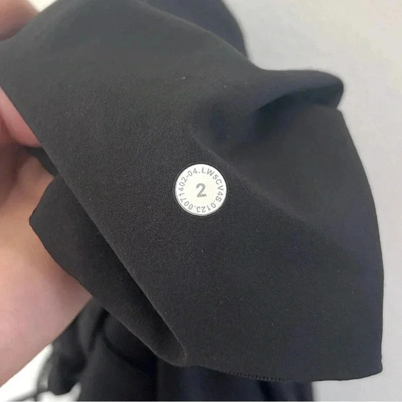 Lululemon Keep Moving Black Jogger High-Rise Athletic Pant Size 2 - Picture 11 of 11